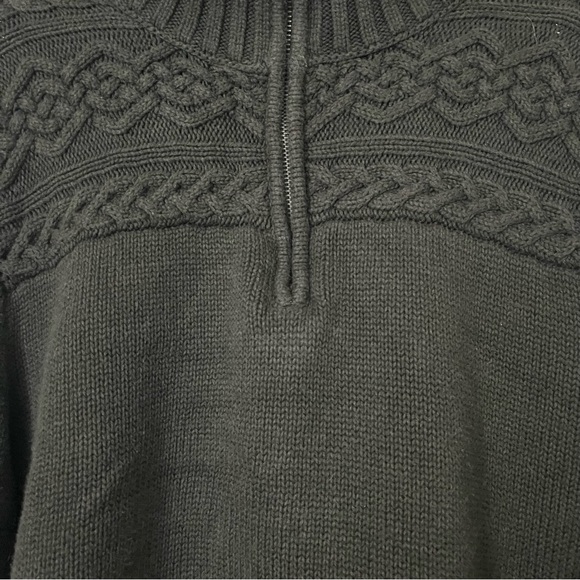 Banana Republic Turtleneck Sweater XL - Picture 5 of 5